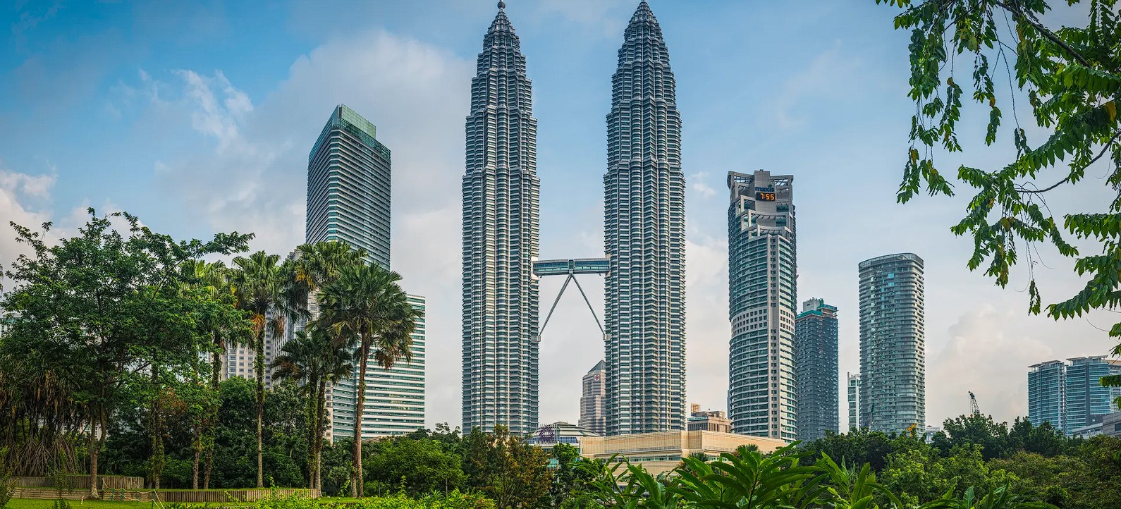 14 Skyscrapers You Must Visit Before You Die - 13817
